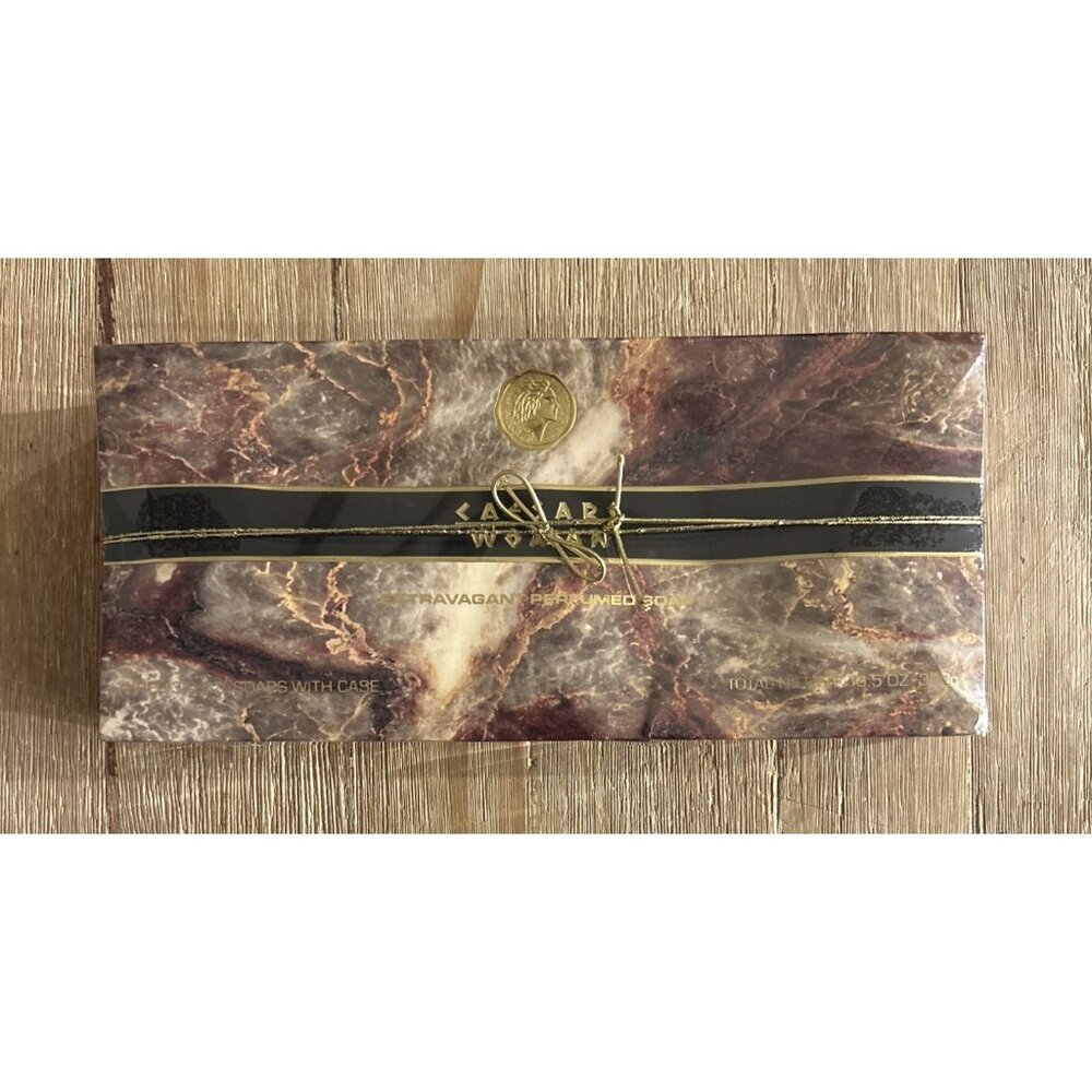 Vintage CAESARS Woman EXTRAVAGANT Perfumed Soap 3 Bars w/ Case 10.5 oz Total NOS
